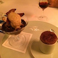 Le Meurice signature dishes Pâté en Croûte
Roasted Blue Lobster
Chocolate Soufflé